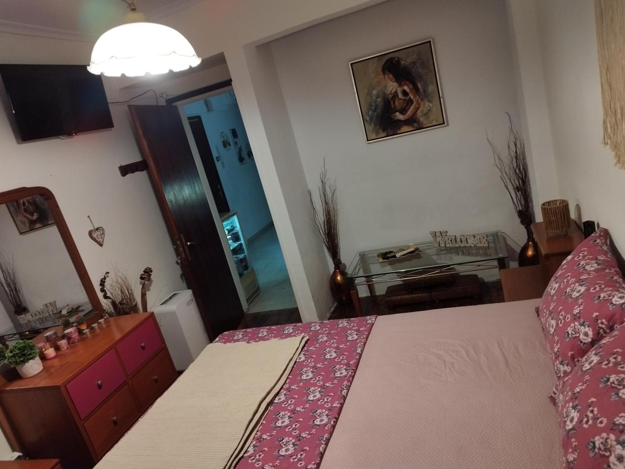 Private Rooms In Shared House Tesalónica Habitación foto